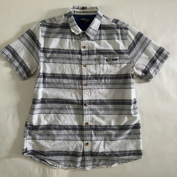 O'Neill Other - O’Neill Surf - Tailored Fit Button Up - Large